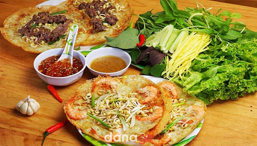bánh xèo tôm nhảy cô ba