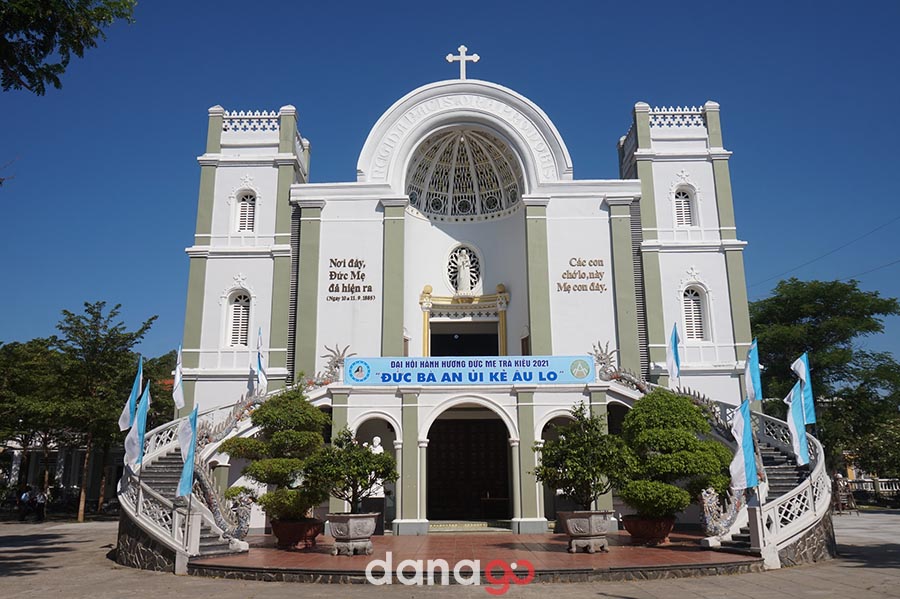 Thành cổ Trà Kiệu