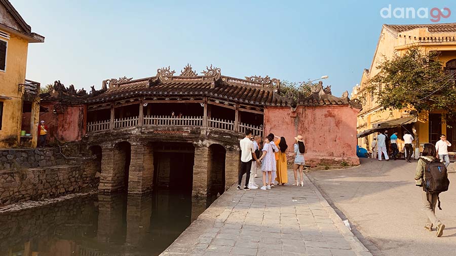 chùa cầu hội an