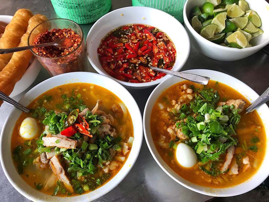 Bánh Canh Nam Phổ Dì Tuyền