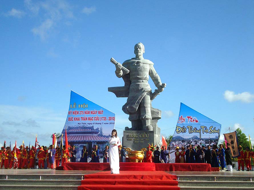 Lễ Giỗ Đức Khai Trấn Mạc Cửu