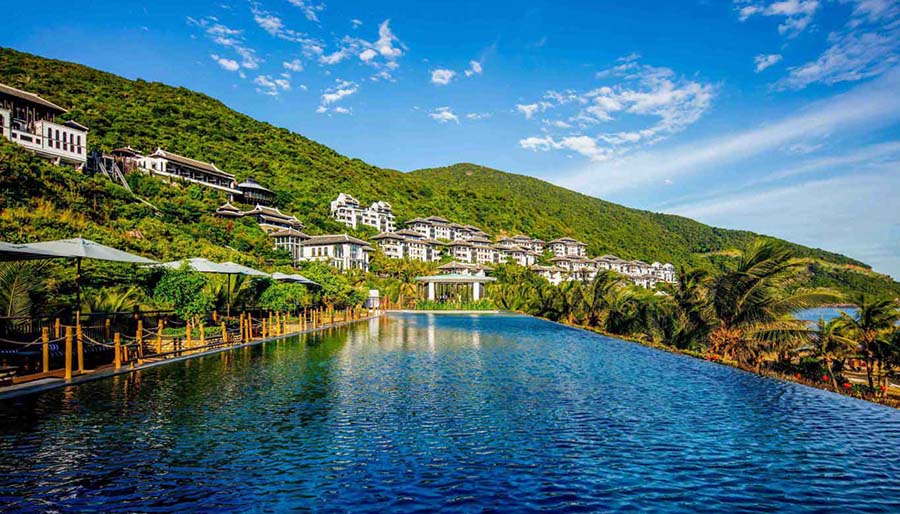 Intercontinental Da Nang Sun Peninsula Resort