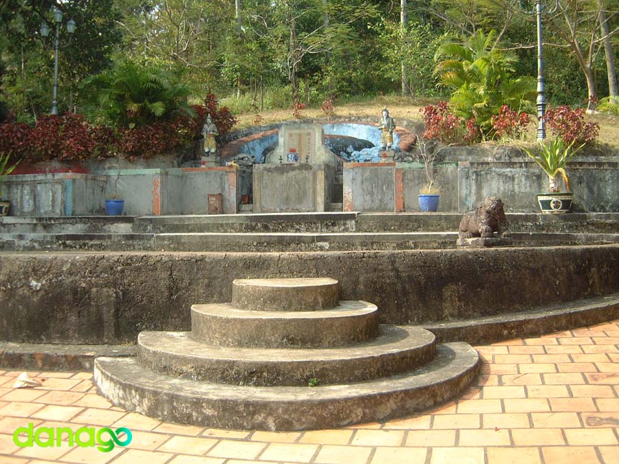 Lăng Mạc Cửu Hà Tiên
