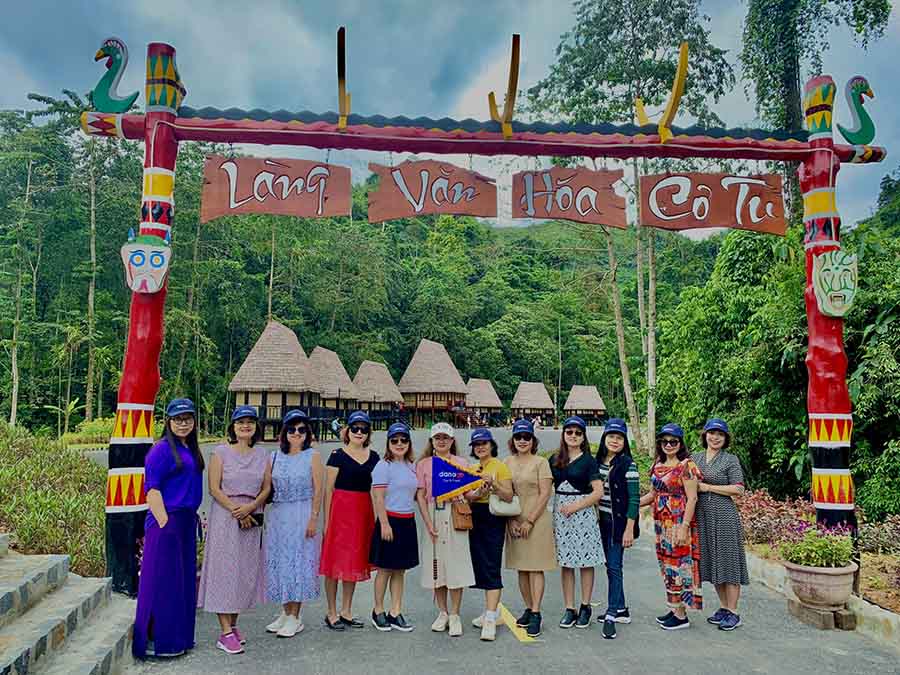 vé cổng trời đông giang